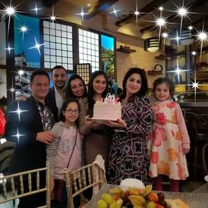 Meet your Posher, Nelli